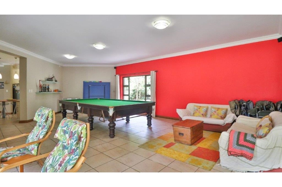 6 Bedroom Property for Sale in Lovemore Park Eastern Cape
